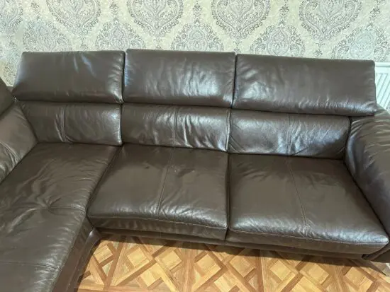 DFS brown L shaped Corner Sofa is in Excellent condition with a little wear. it is 5 years old