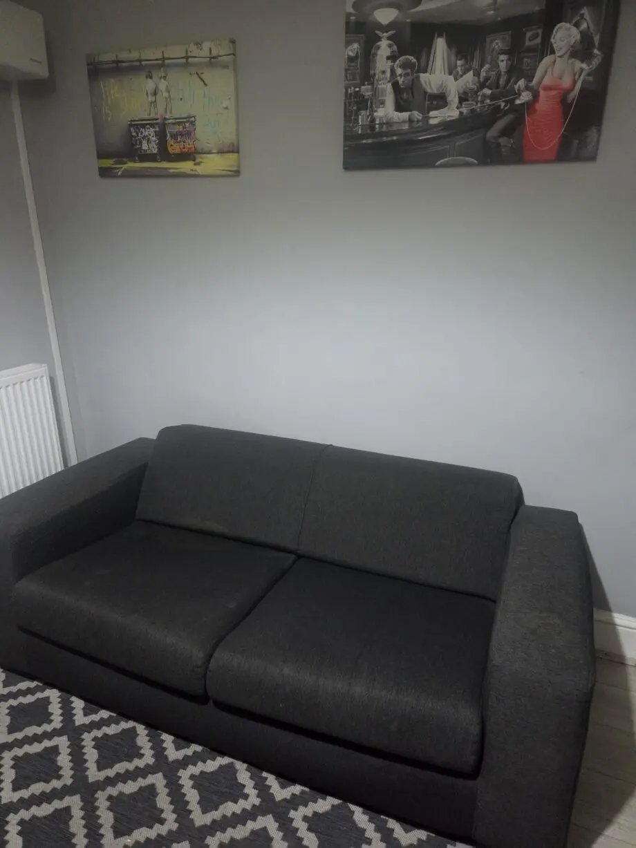 Great comfy stylish sofa