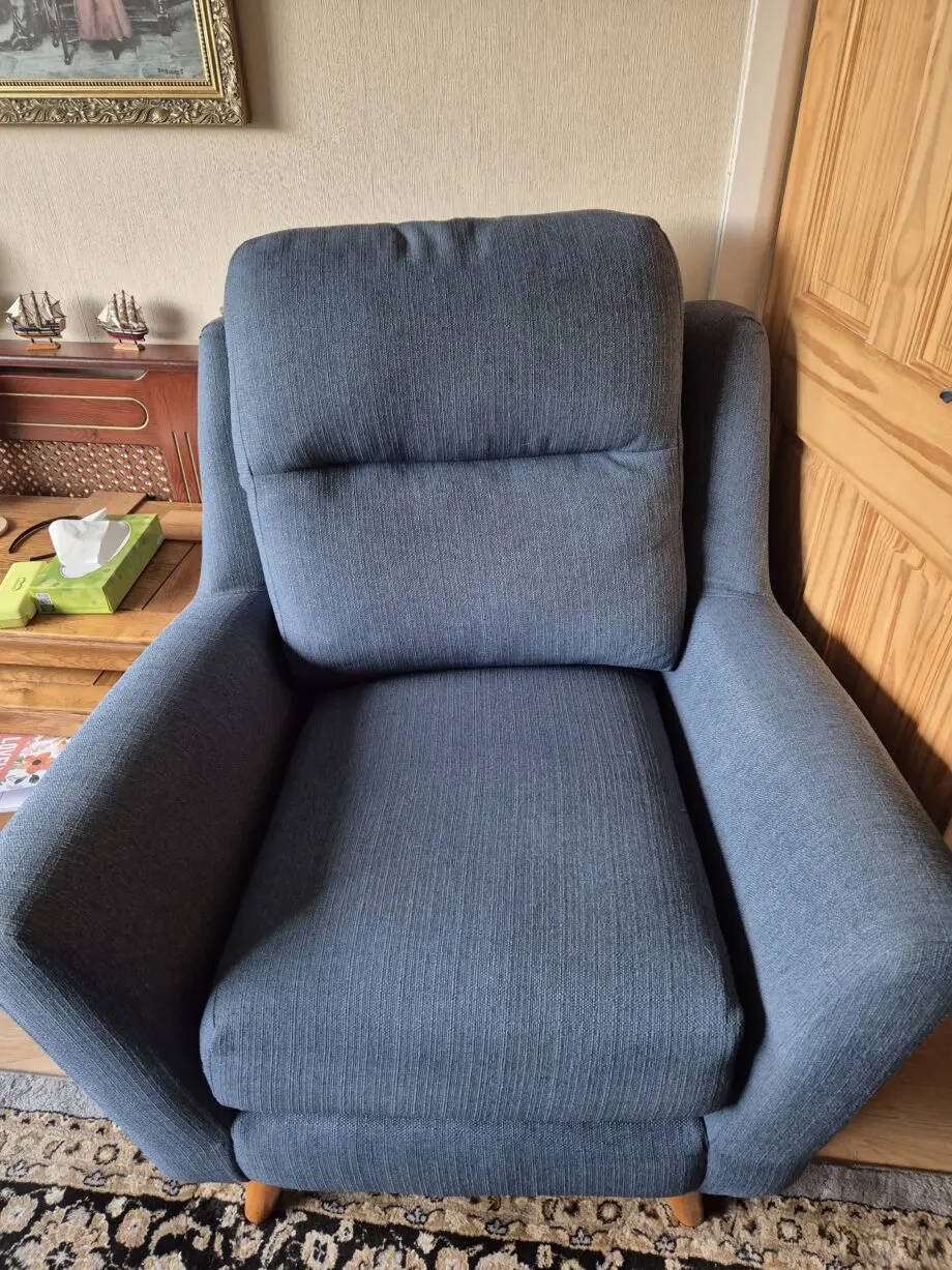 Oak furniture land Blue 3 seater and 2 chairs
