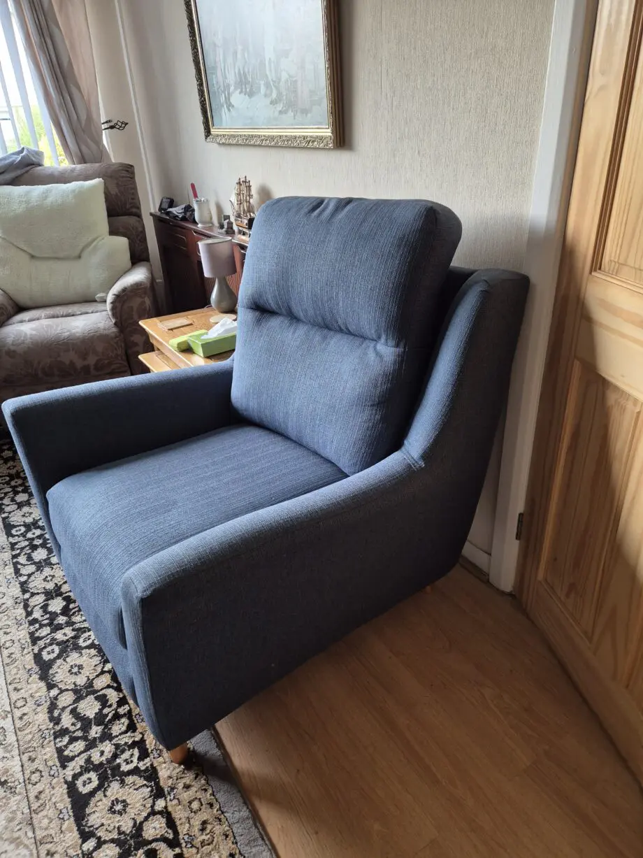Oak furniture land Blue 3 seater and 2 chairs