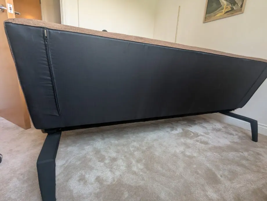 3 seater armelss sofabed