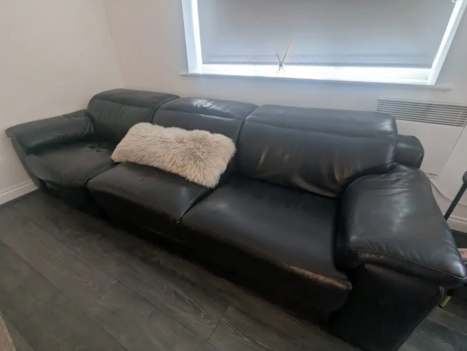 HLT Cinema style electric reclining real leather sofa
