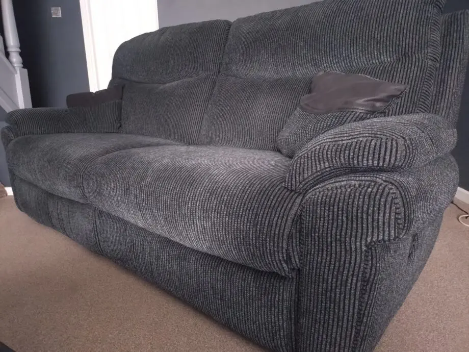 La-z-boy 3 seater recliner and armchair