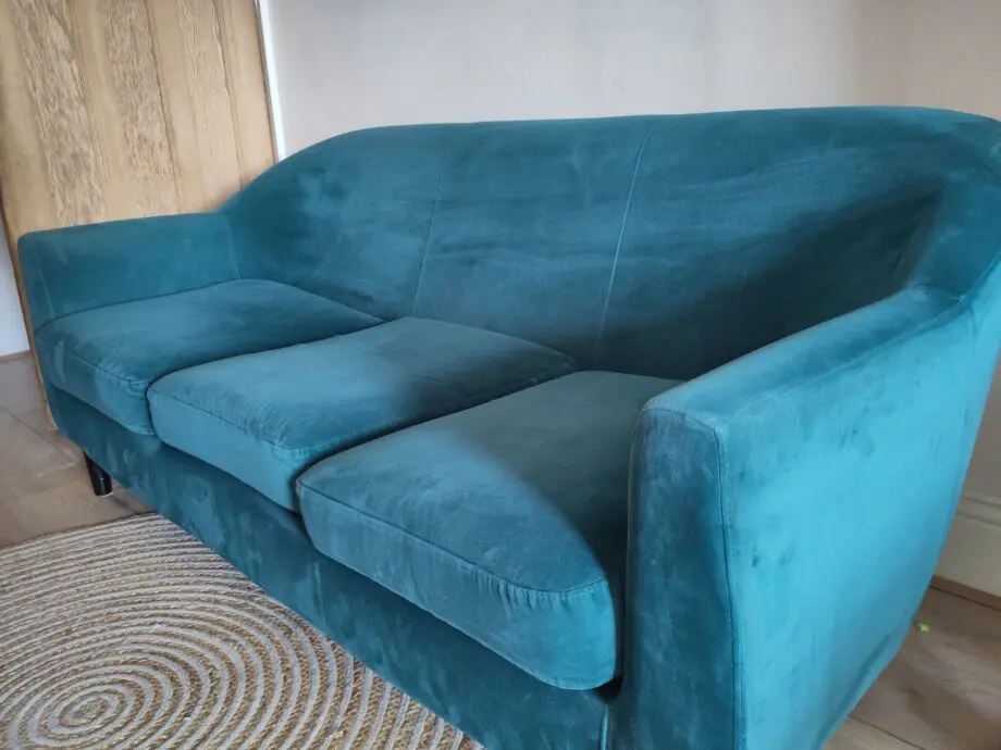 Teal 2-3 seater sofa, compact and excellent condition