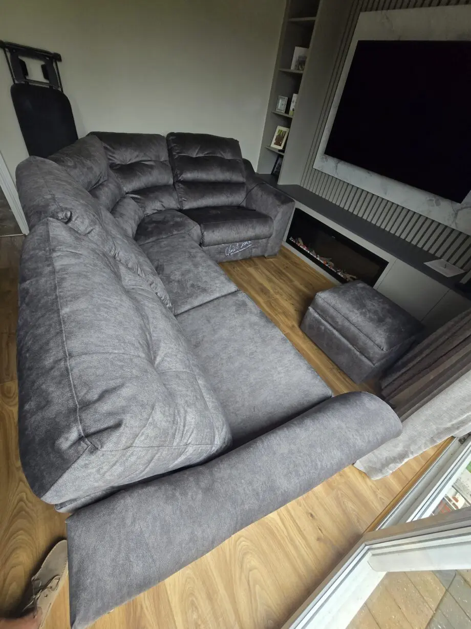scs Brand new grey corner sofa