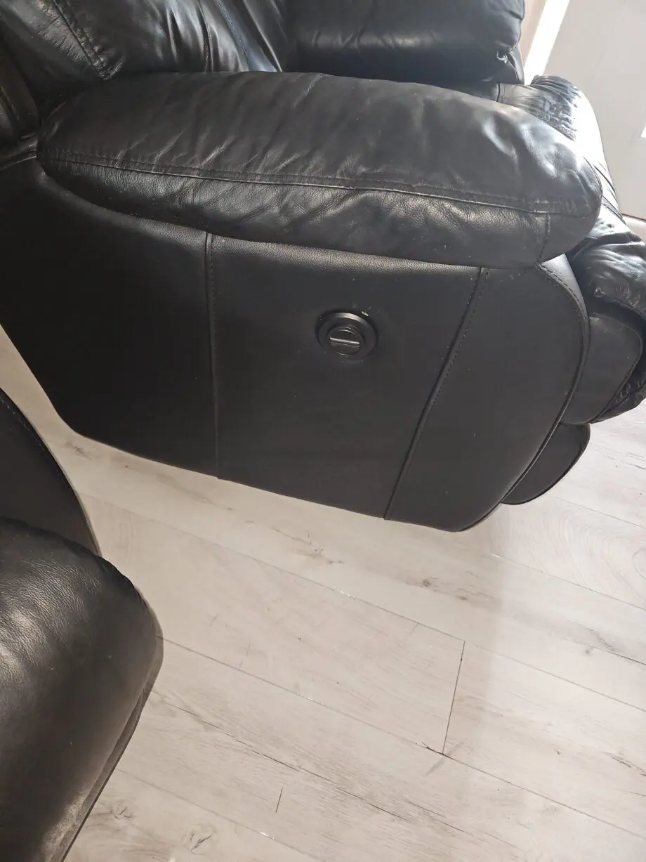 Black real leather SCS 3 piece suite, static sofa and 2 electric recliner armchairs