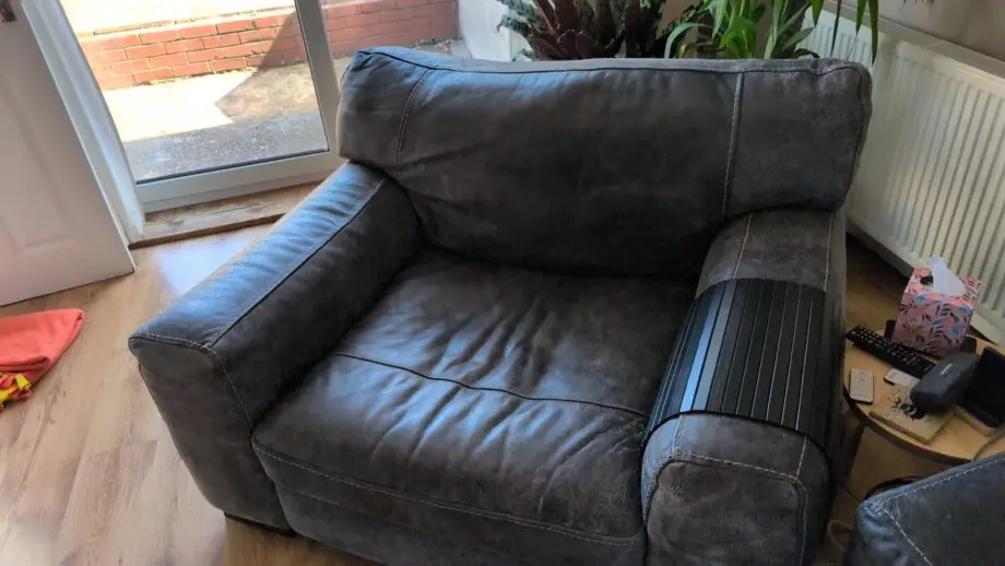 Lee Longlands charcoal 4 seater sofa and cuddler chair