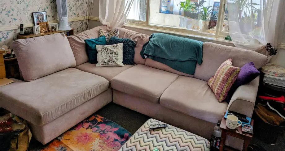 DFS Orka Sofa