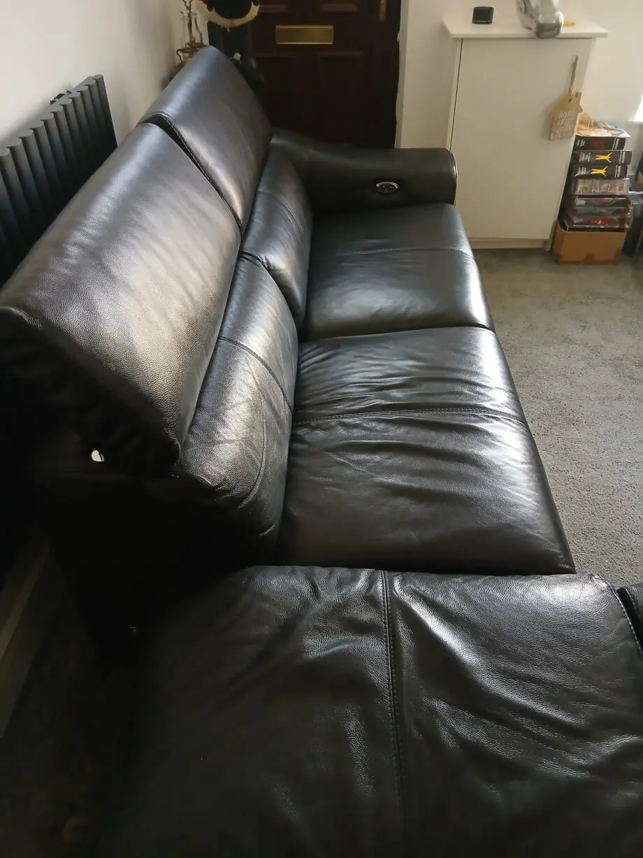 Black corner sofa 3 piece electric recliners and charging USB ports