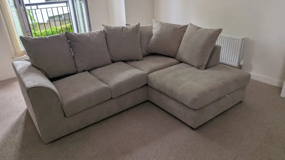 Sofa club beige sofa