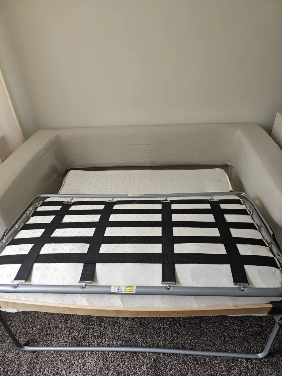 Comfortable sofa bed 2 seater sleeper couch convertible to bed - excellent condition (sleep 2 people)