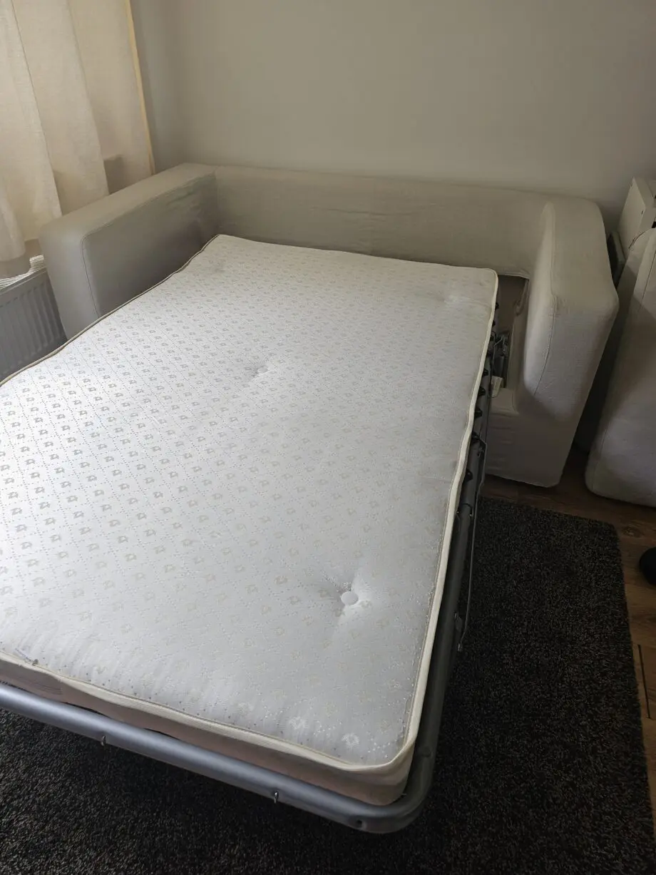 Comfortable sofa bed 2 seater sleeper couch convertible to bed - excellent condition (sleep 2 people)