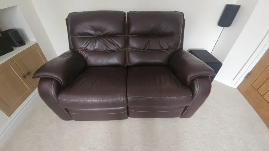 Brown leather 3 piece suite (Electric Recliner 3 Seater, 2 Seater & Footstool)