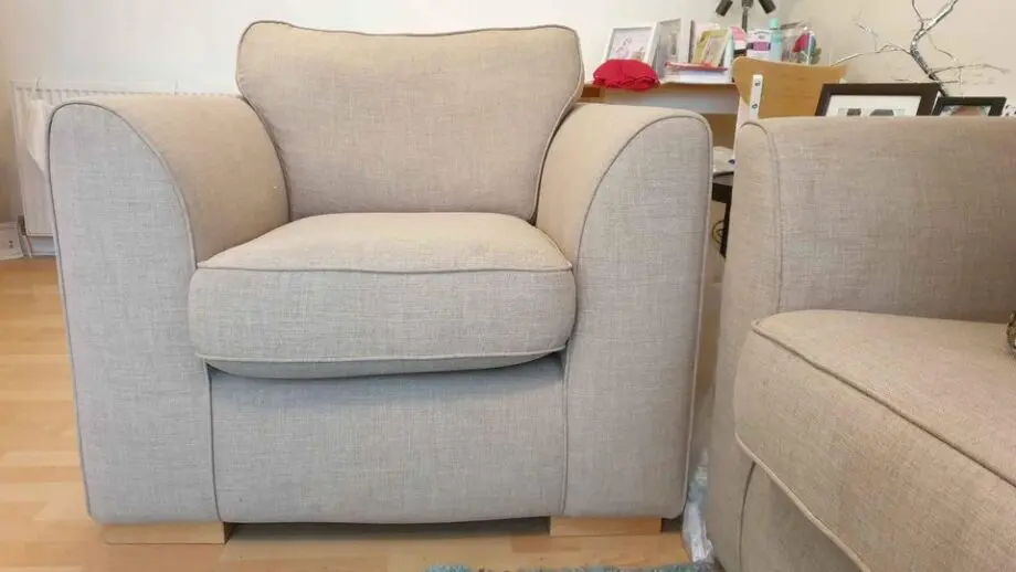 Dfs Arm Chair