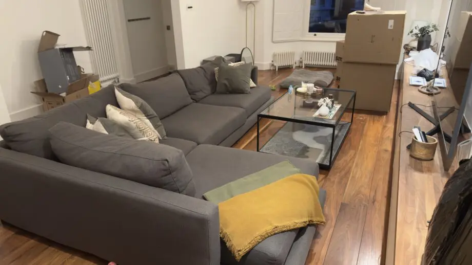 Large modular sofa with right side chaise