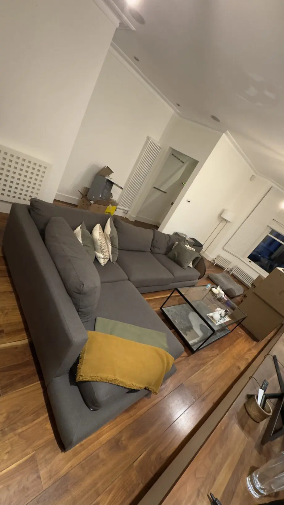Large modular sofa with right side chaise