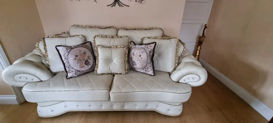 Cream Sofa set with cushions