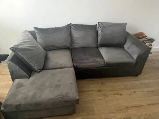 4 seater L shape sofa