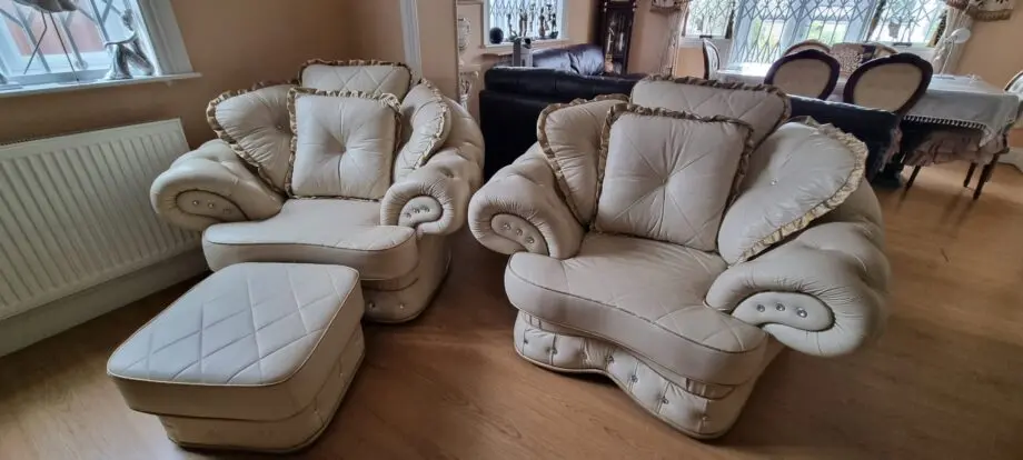 Cream Sofa set with cushions