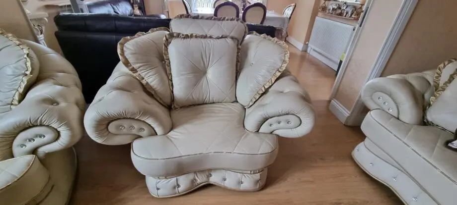Cream Sofa set with cushions