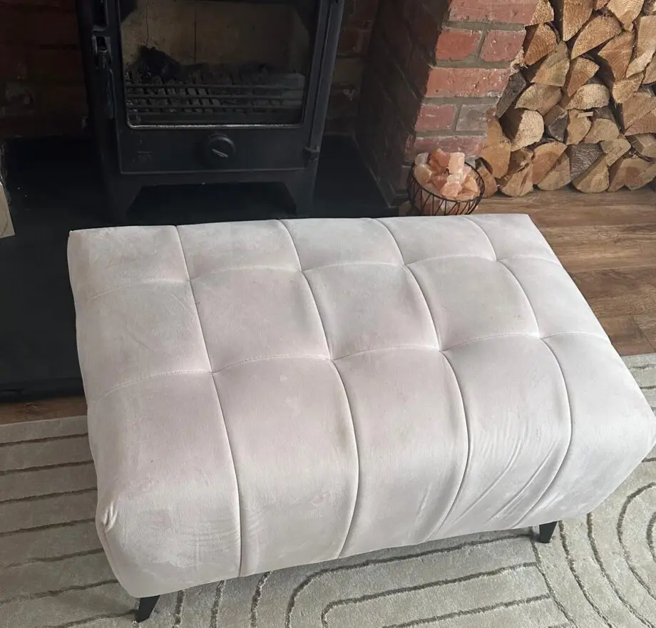 Pink sofa set