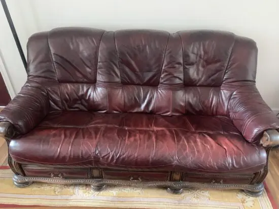 Chesterfields direct genuine leather “Sherwood” sofa. Three seater.