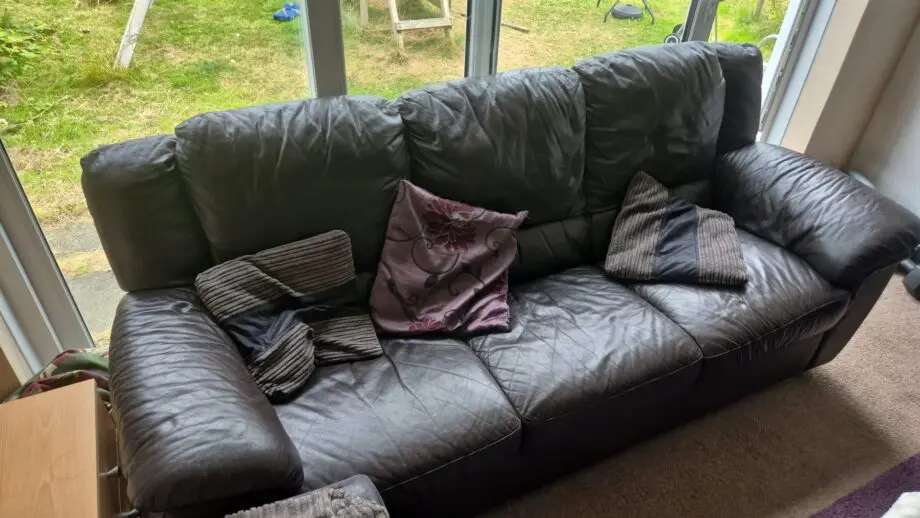 3 seater leather sofa