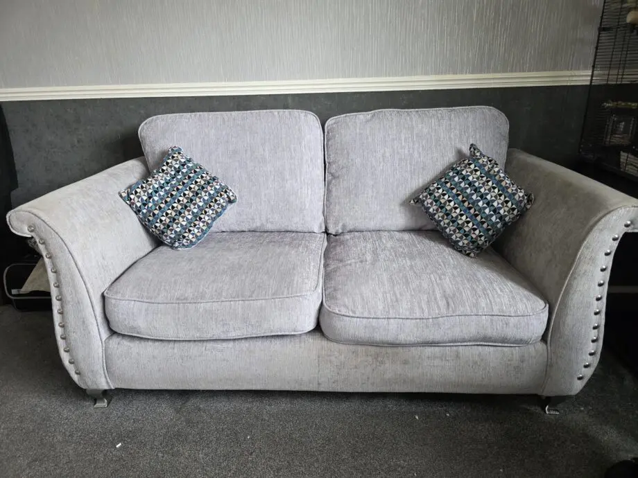 Scs silver/grey 2x 2 seater sofas