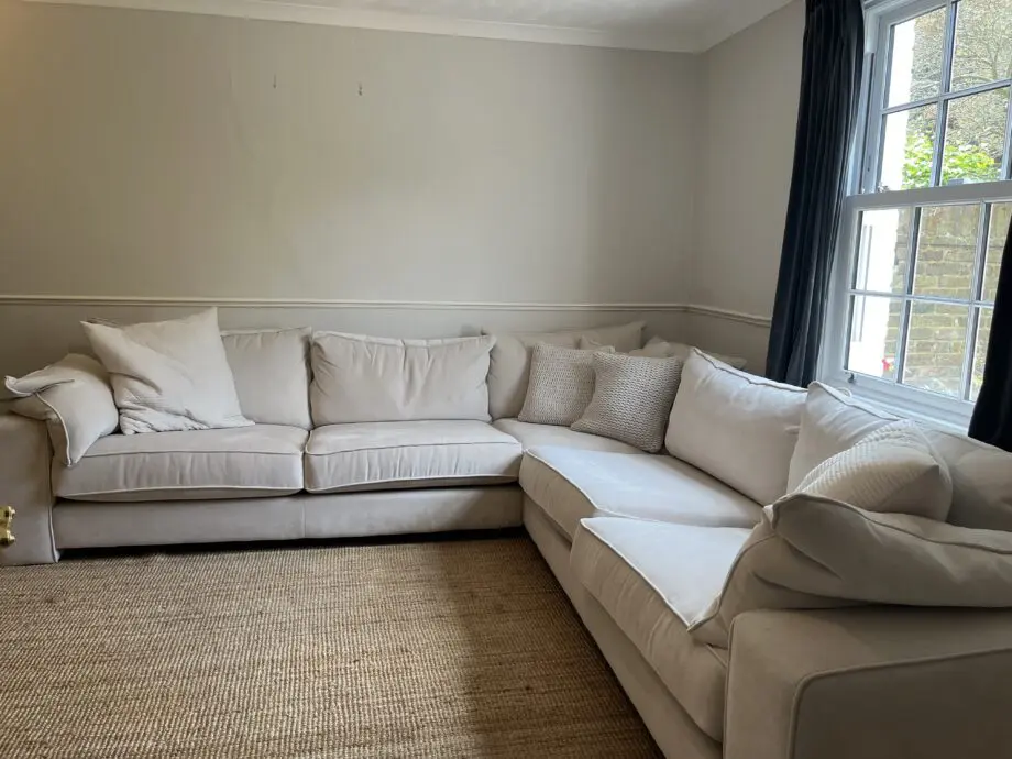 White 7 seater joules Gilmorton corner sofa