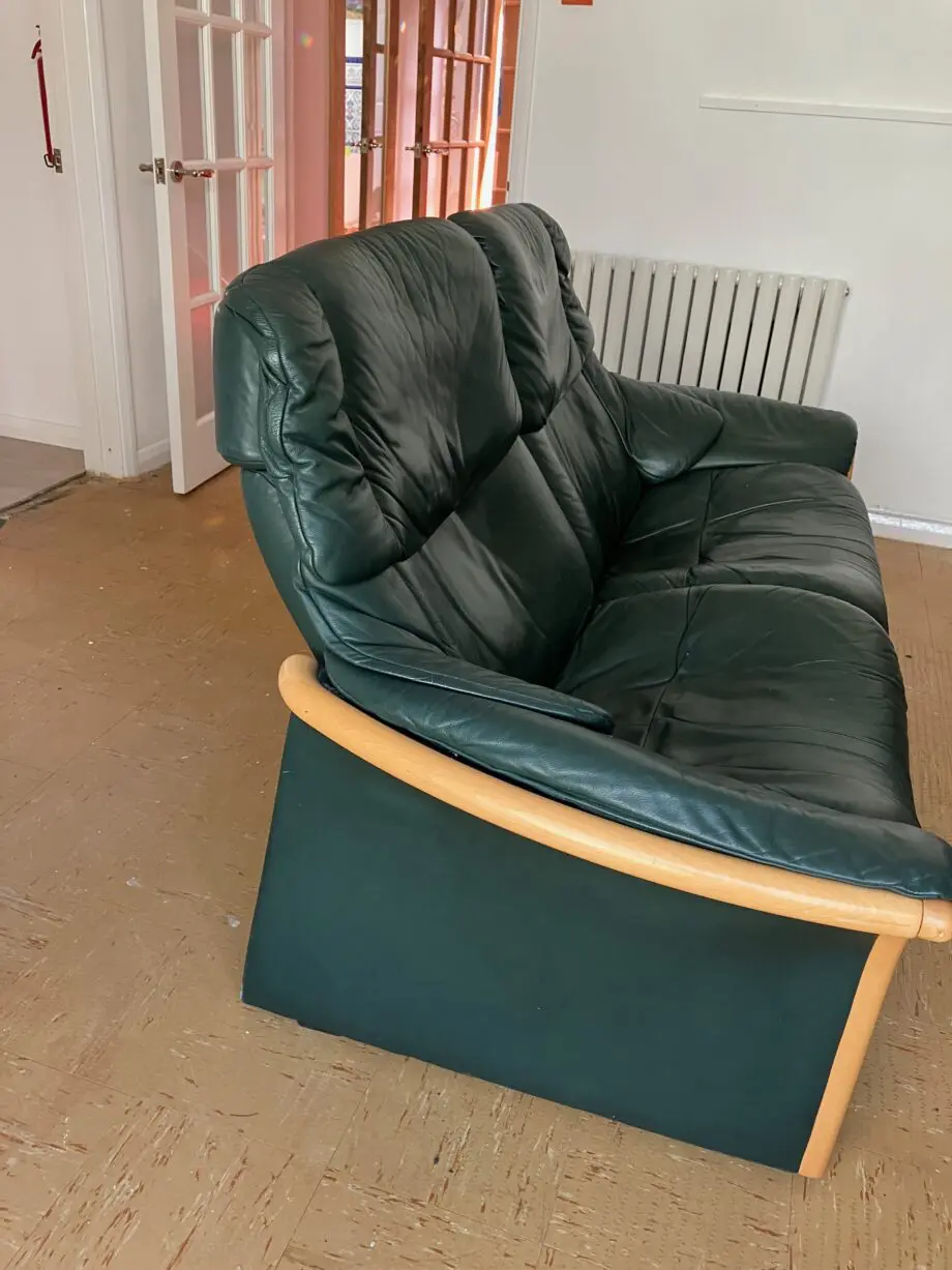 Stressless leather recliner two seater with light coloured wood