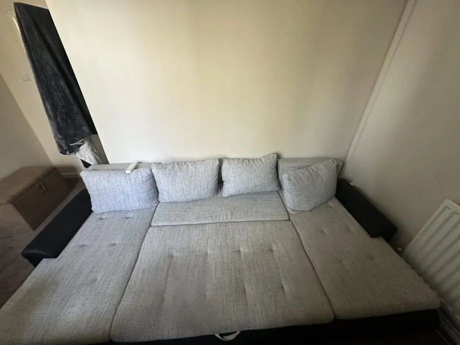 Sofa W/ottoman storage