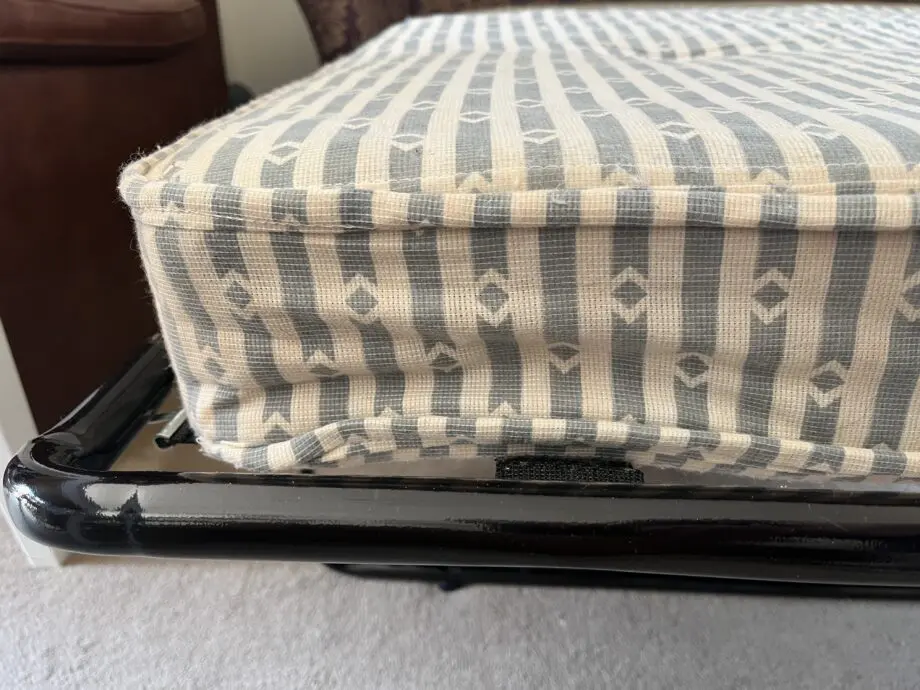 2 seater sprung sofa bed