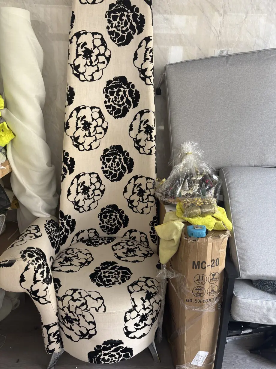 High back chair