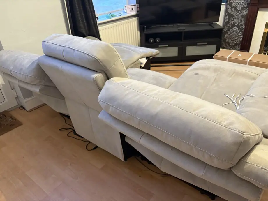 3 Seater electric recliner sofa with USB ports