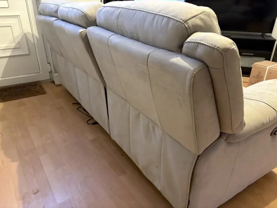 3 Seater electric recliner sofa with USB ports