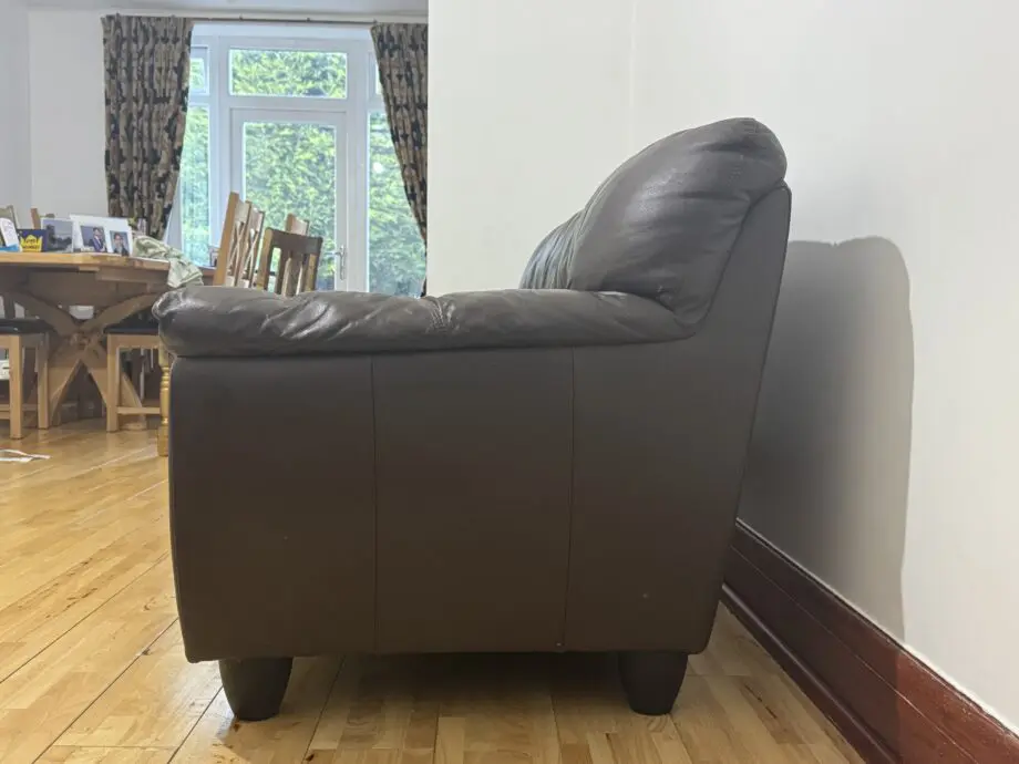3 seater leather sofa in chocolate brown
