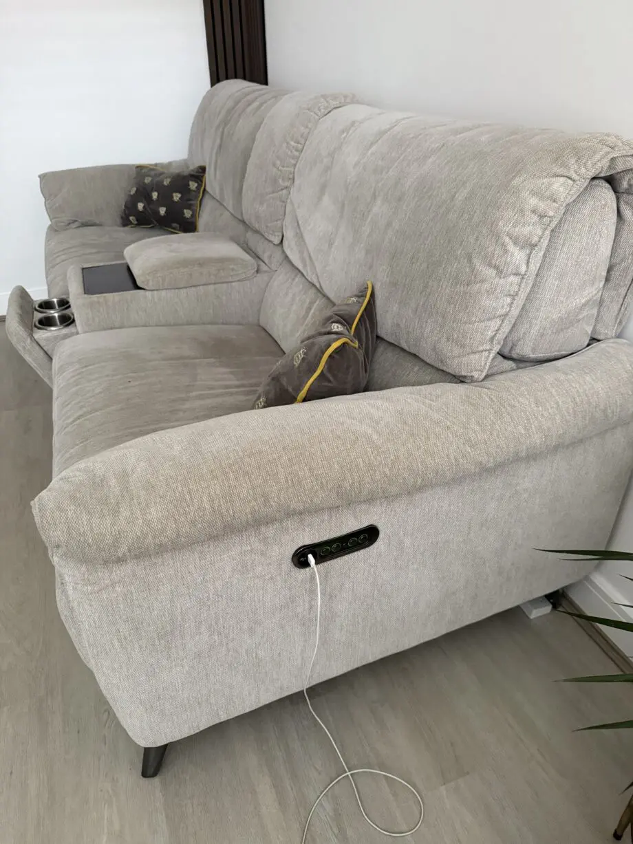Dfs recliner