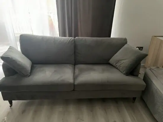 DAALS 3 seater sofa