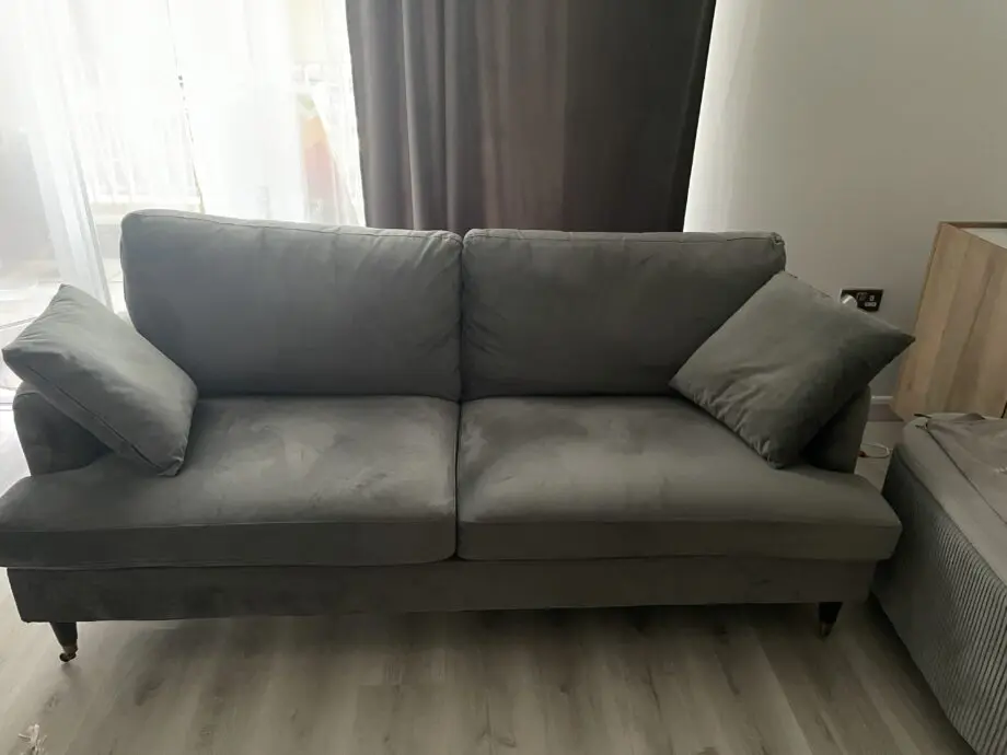 DAALS 3 seater sofa