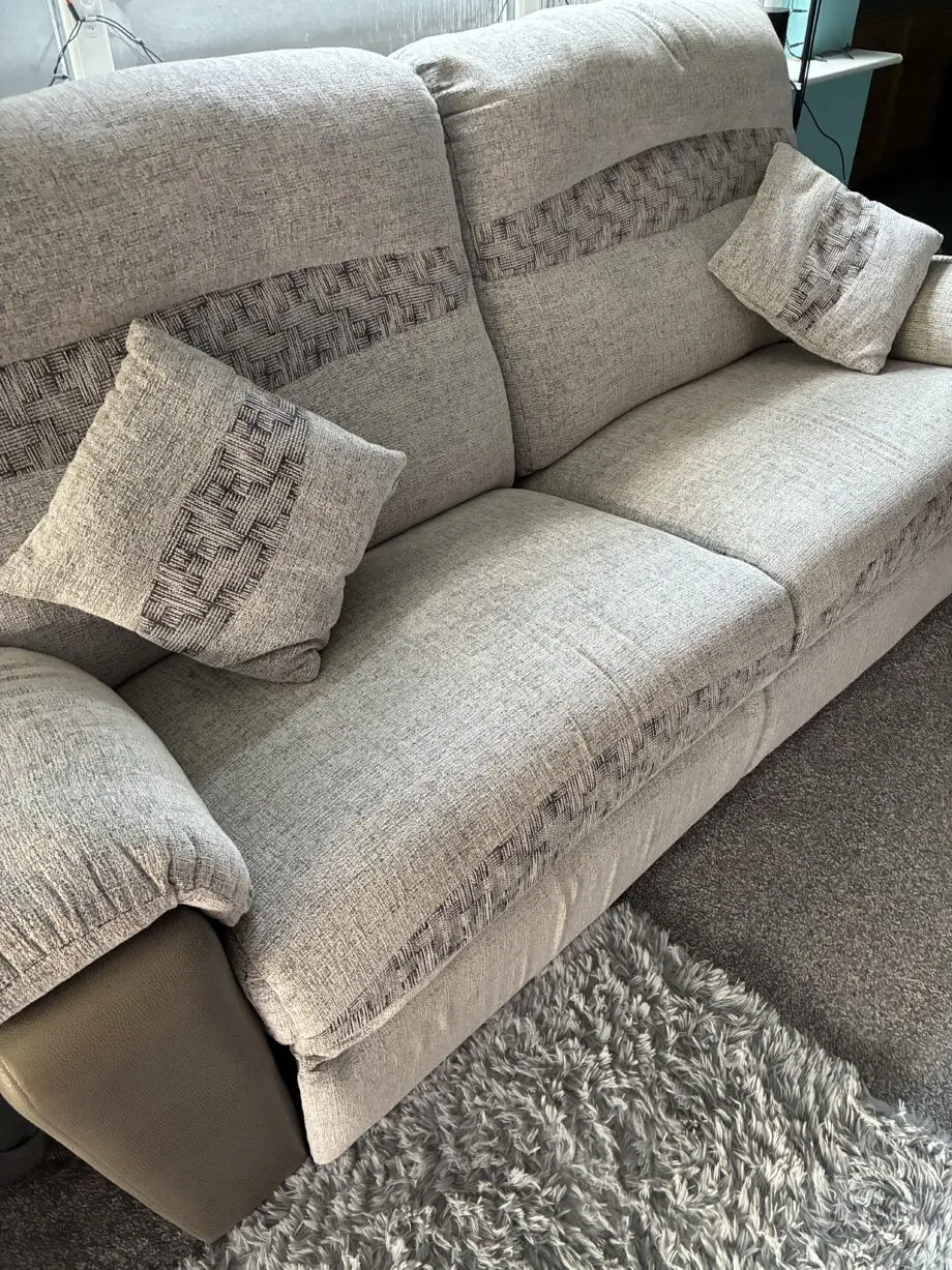 2x 3 seater recliner sofas in grey and beige