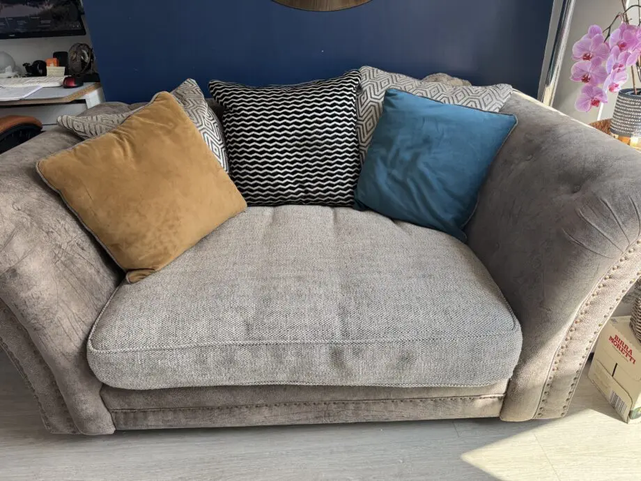 Sofology Cushion back Loveseat
