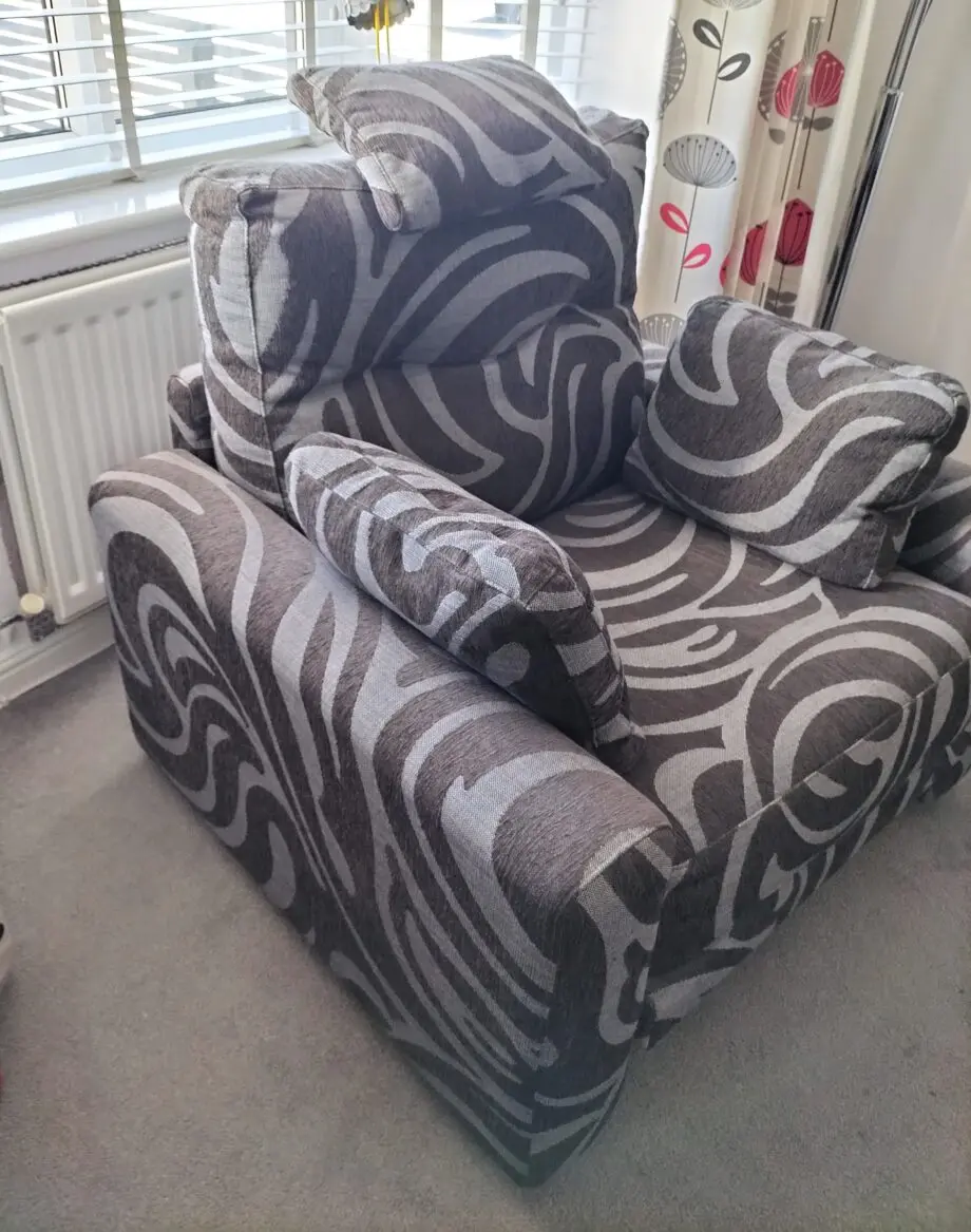 FAMA Dark Grey Sofa & Swivel Armchair