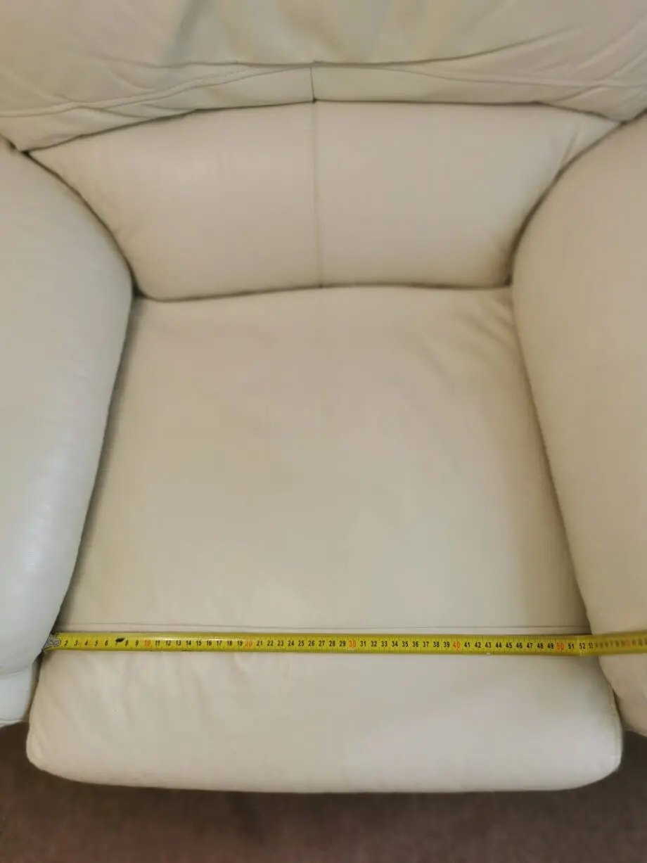 Leather electric reclinable armchair