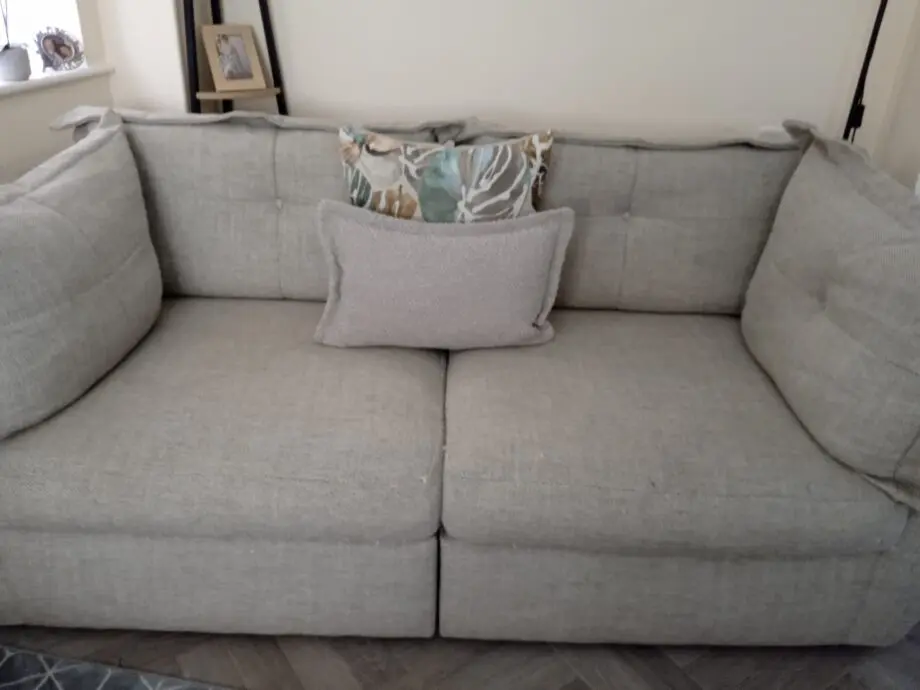 Edmunsons four seater suite