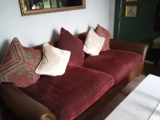 Beautiful 'large' sofa and chair