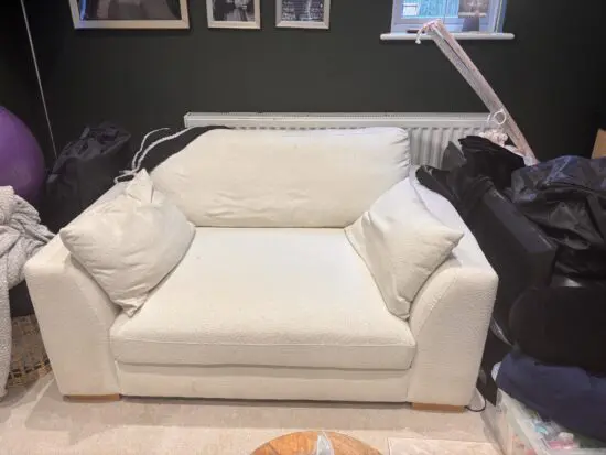 DFS Calix Cuddle Chair