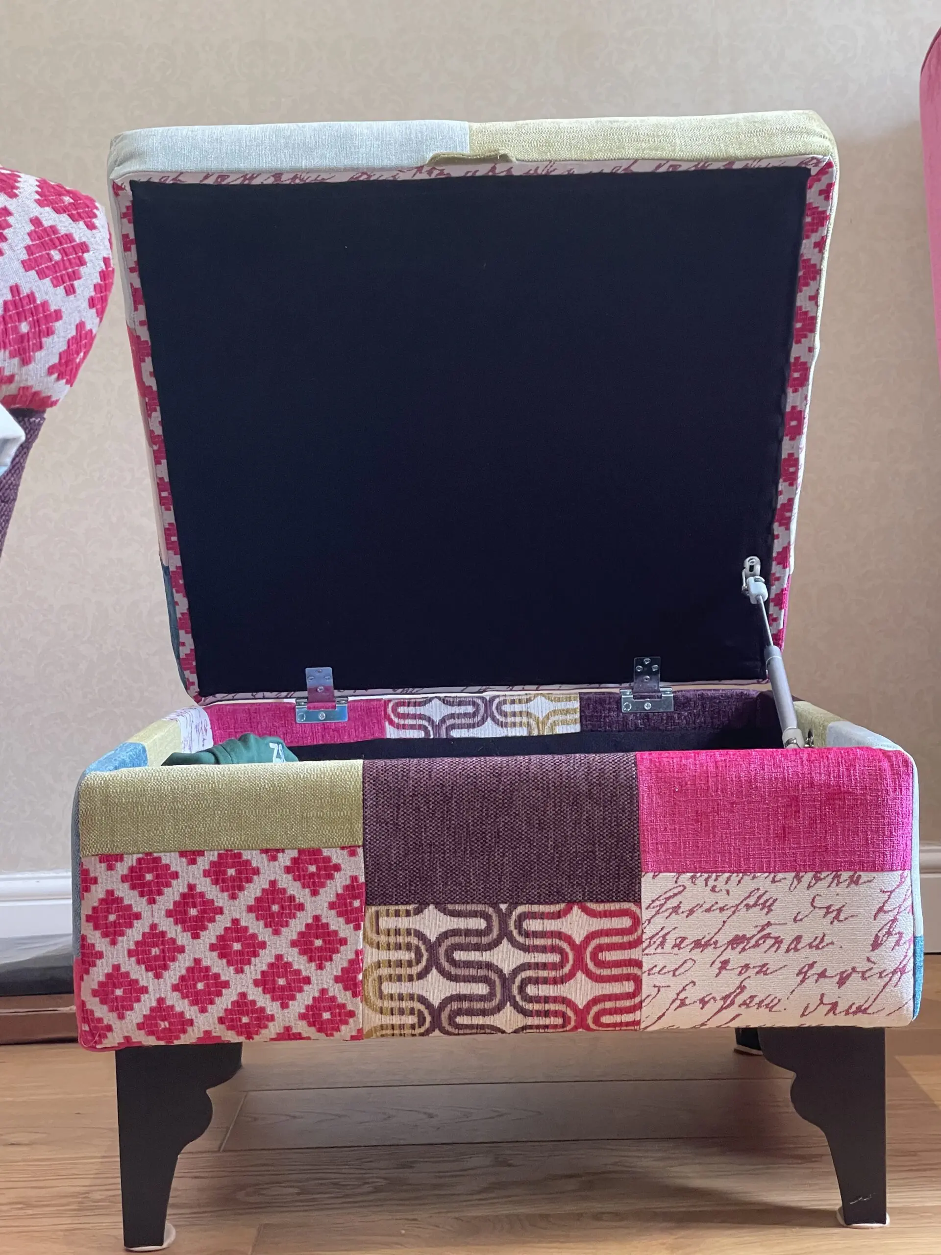 DFS patchwork sofa set