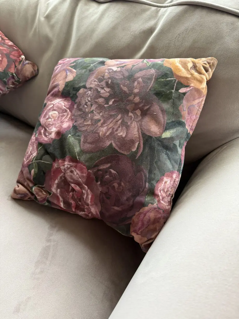SCS Bloom Fibre Love chair