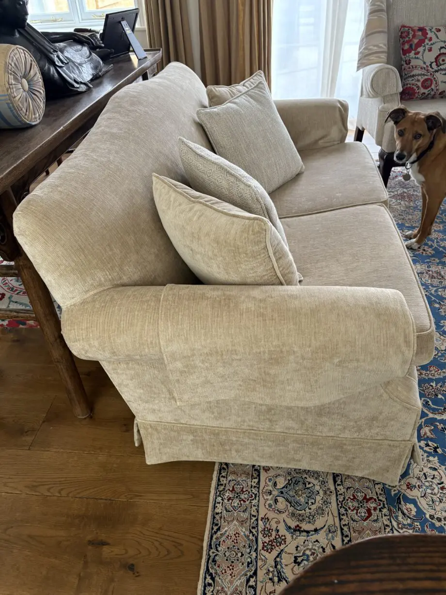 Classical style sofa