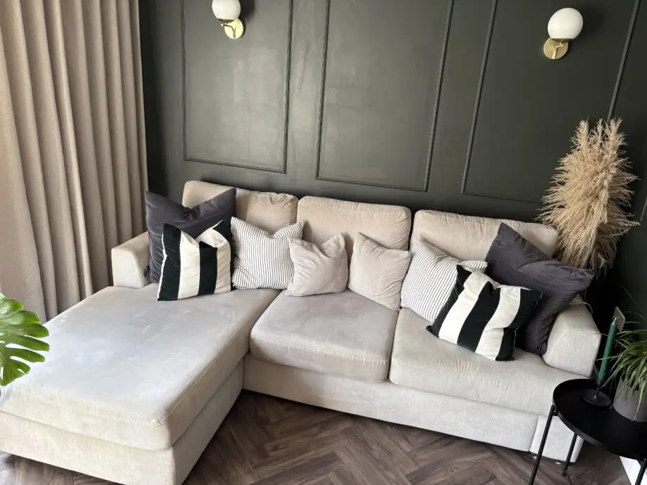 DFS Freya Lounger Sofa